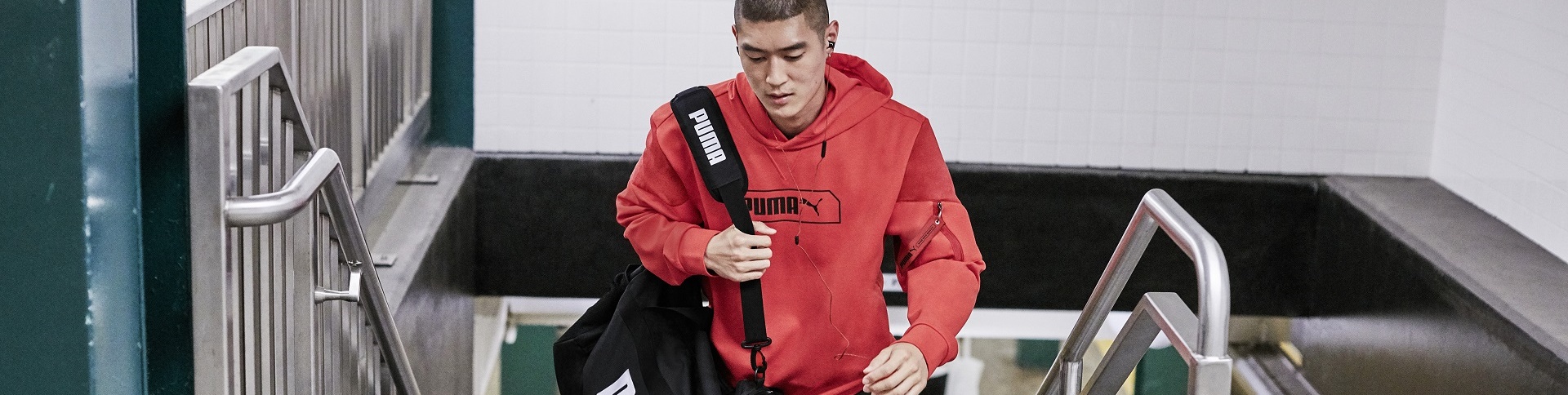 Kaip išsirinkti džemperį su gobtuvu? Patarimai vyrams ir moterims