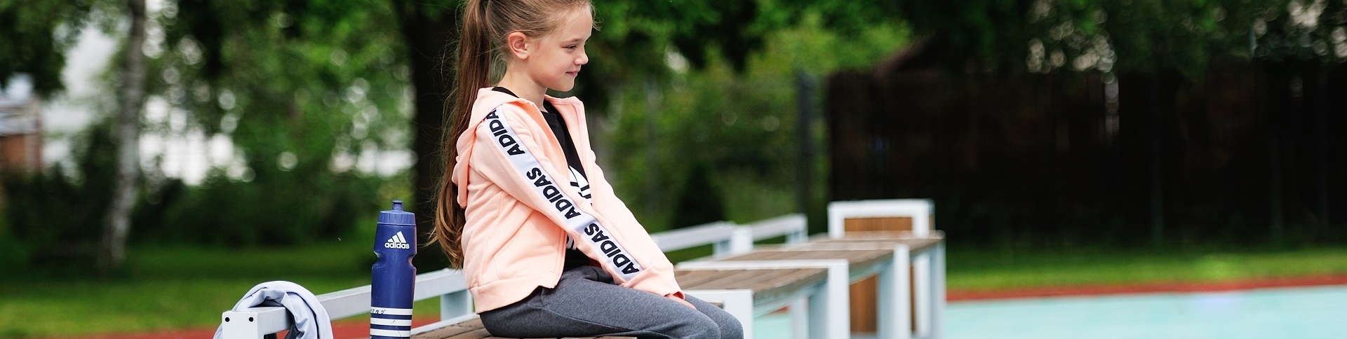 Sportiniai kostiumai vaikams 2026: Nike, Adidas ar Puma – ką verta rinktis?