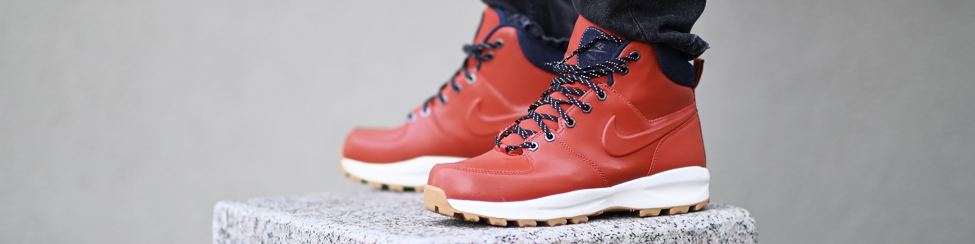 Nike apranga, avalynė ir aksesuarai