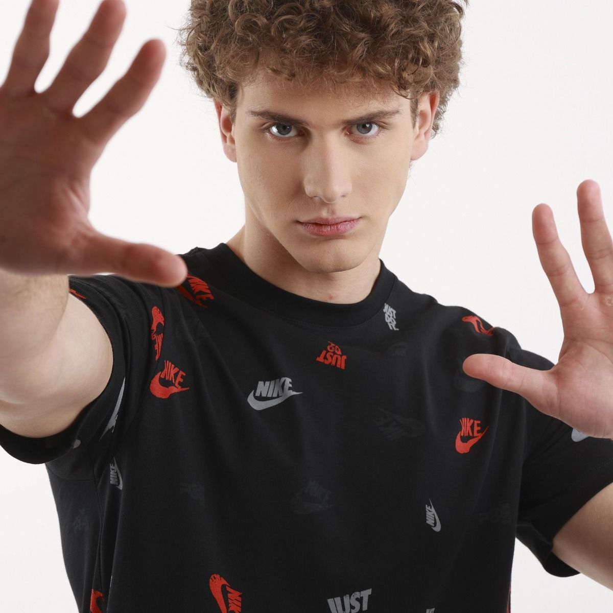 Nike Marškinėliai Vyrams M Nsw Tee 12Mo Aop Black HJ0561 010